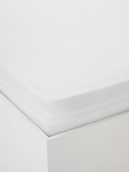 John Lewis Micro-Fresh® Anti-Allergy Mattress Protector, Cotbed, White