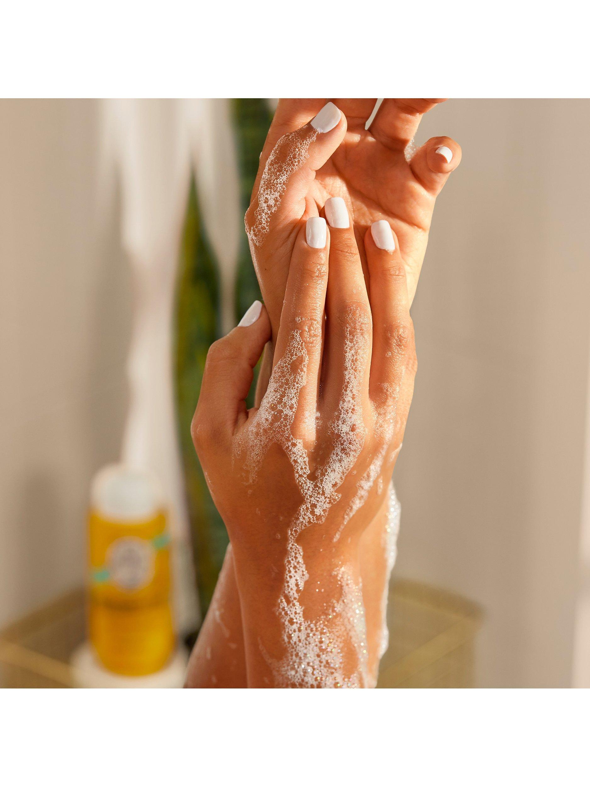 Product image 8 of 9, which shows Sol de Janeiro Brazilian 4 Play Moisturising Shower Cream-Gel, 90ml