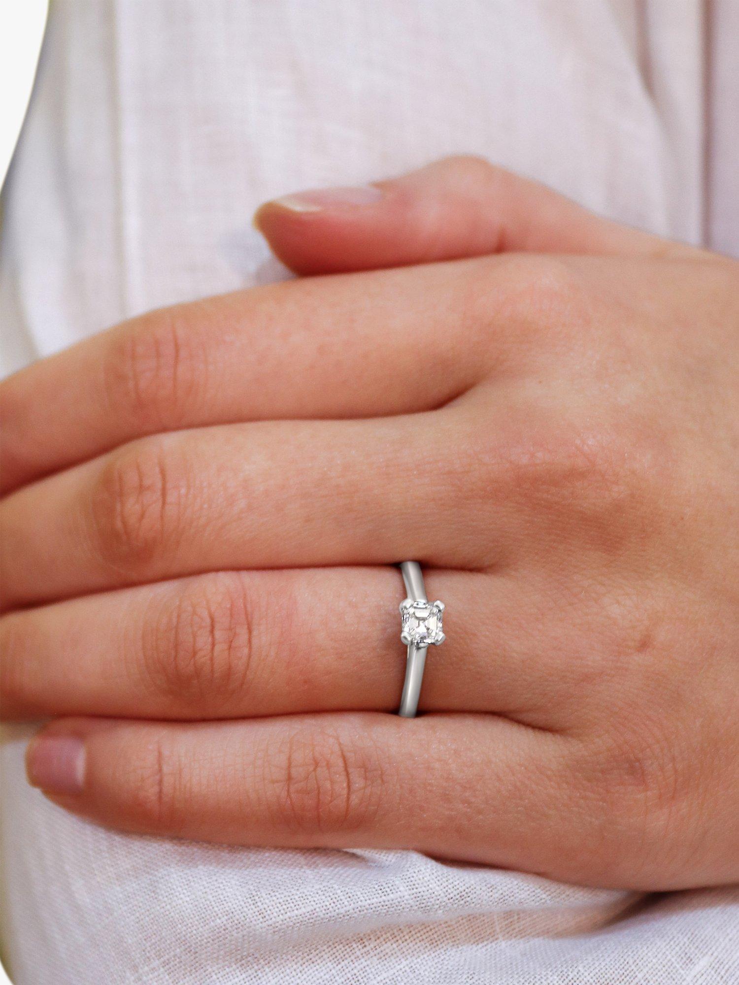 Milton & Humble Jewellery Pre-Loved 18ct White Gold Emerald Cut Diamond Engagement Ring