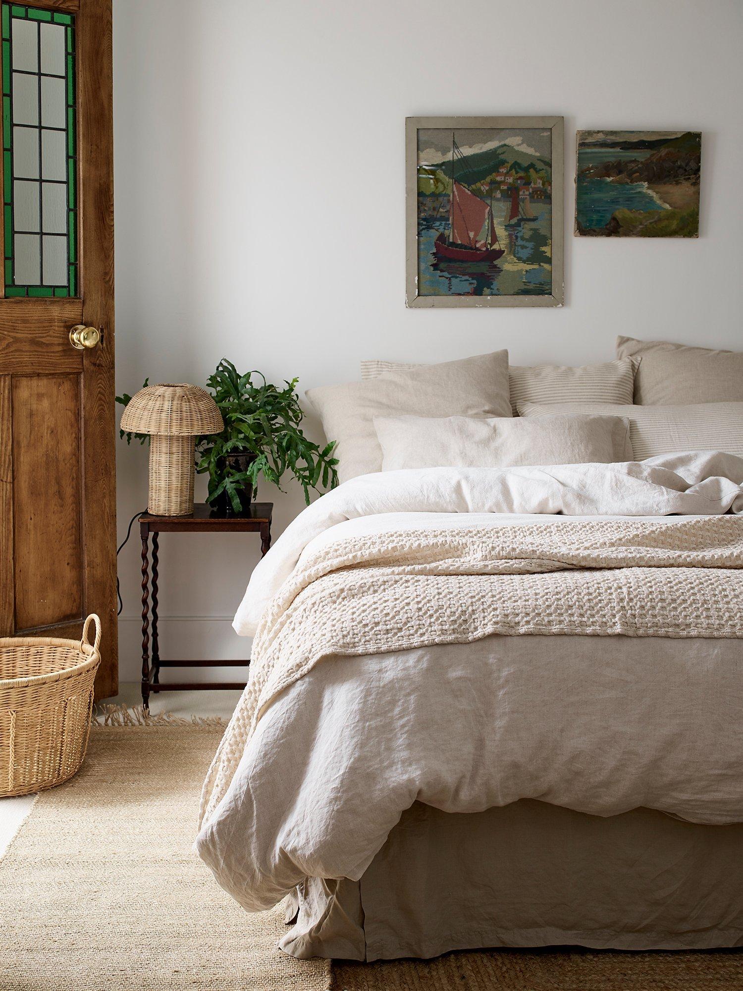 Piglet in Bed Textured Knit Medium Throw, Oat Milk