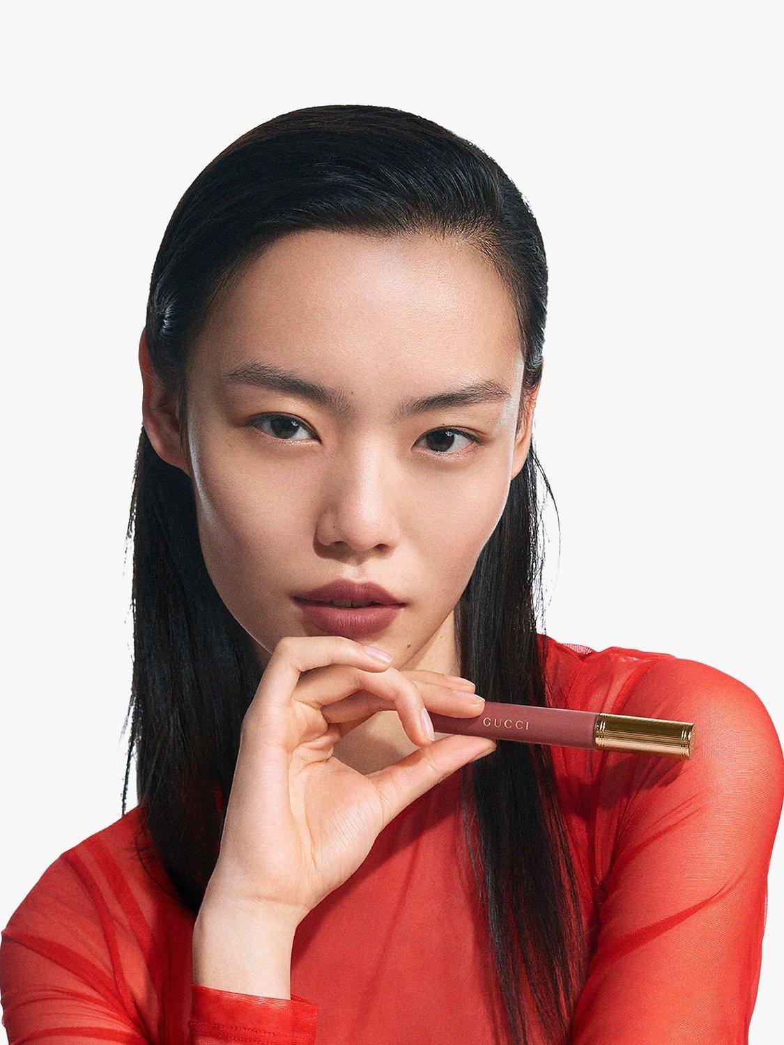 Product image 6 of 8, which shows Gucci Rouge À Lèvres Liquide Matte Lipstick, 223 Isabel Rosewood