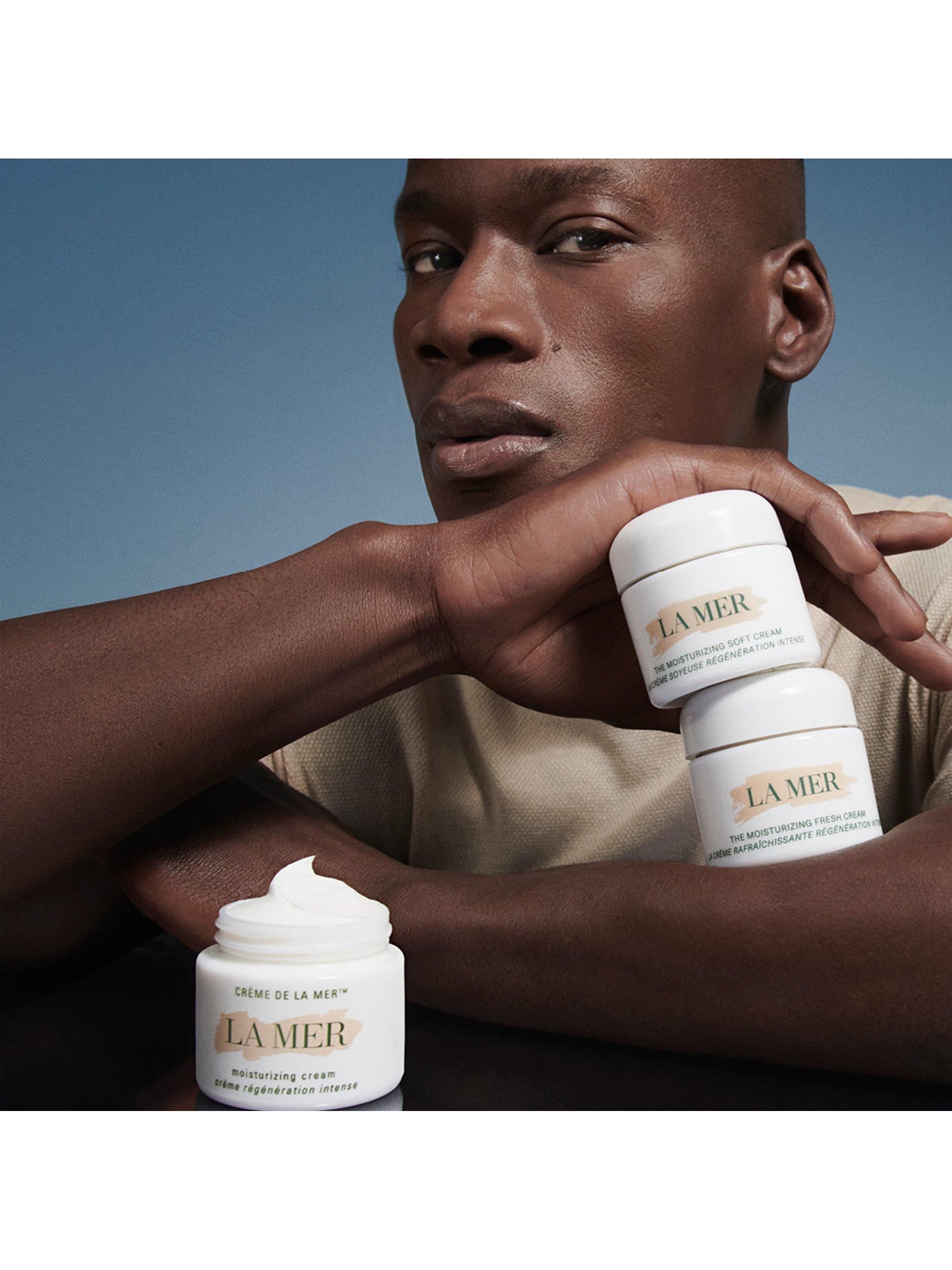 Product image 4 of 7, which shows La Mer The Moisturising Fresh Cream, 60ml