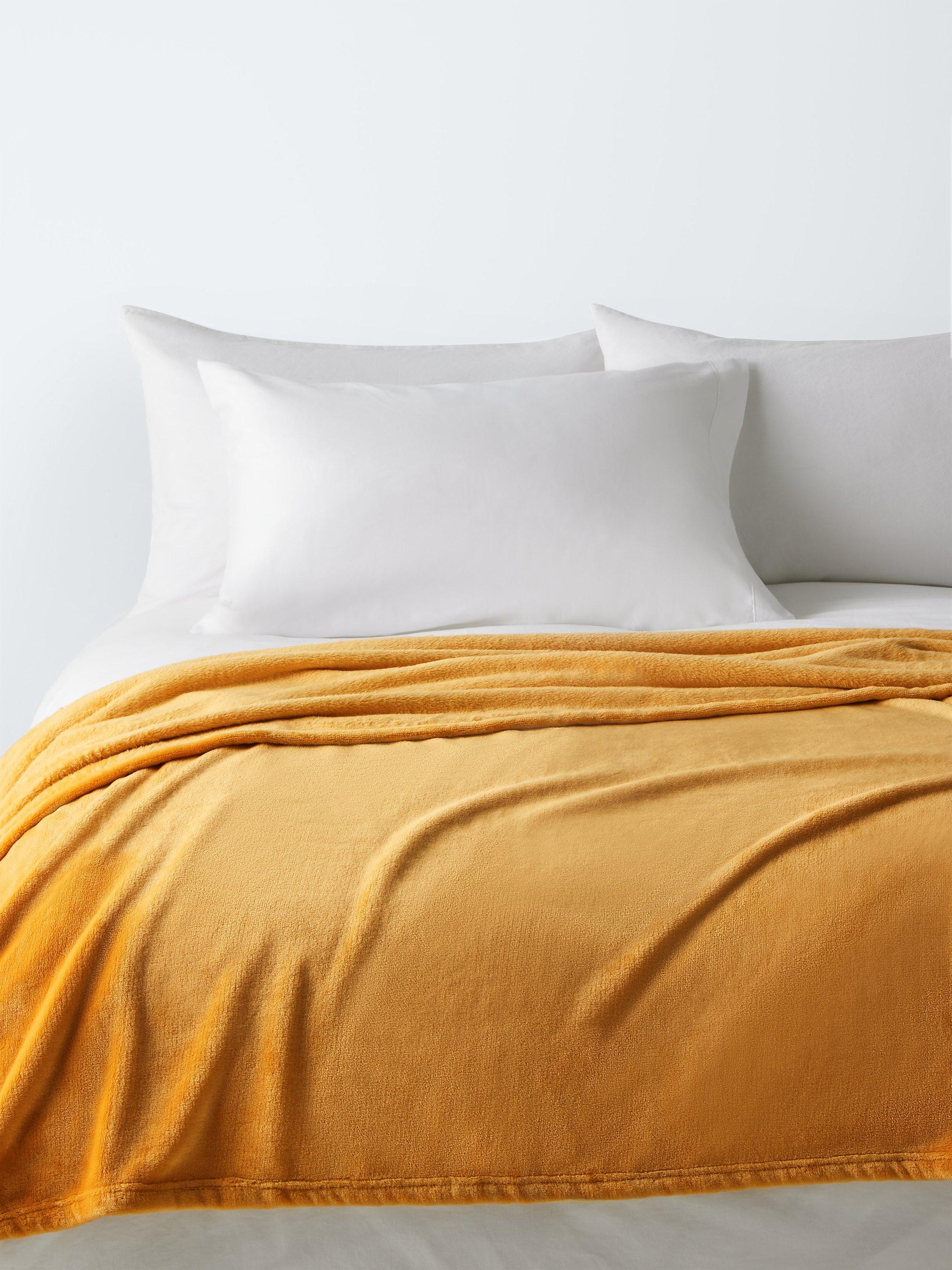 John Lewis ANYDAY Fleece Throw Mimosa
