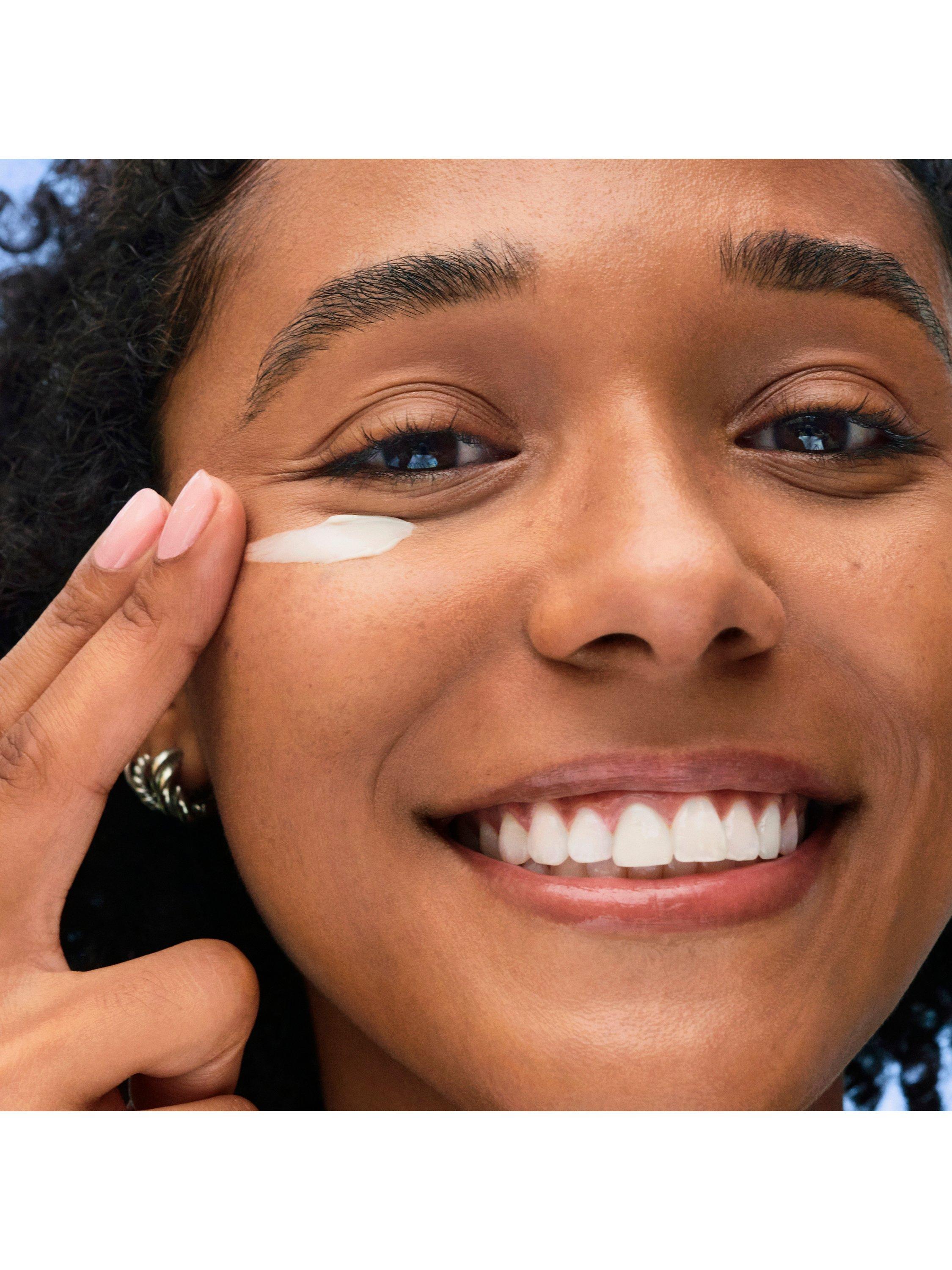 Product image 6 of 11, which shows Fresh Black Tea Age Renewal Anti-Ageing Eye Cream, 15ml