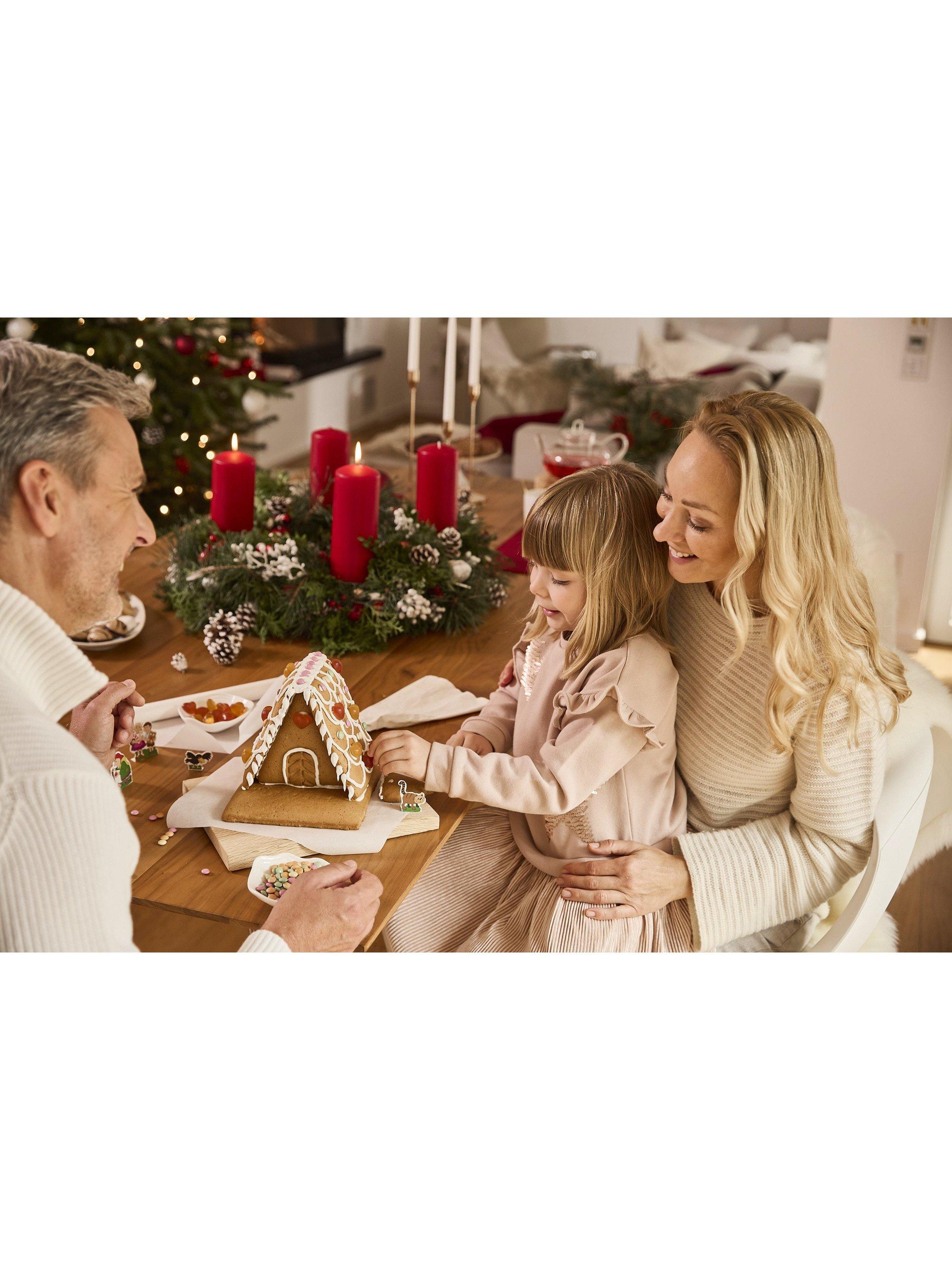 Pertzborn DIY Gingerbread House Kit 950g