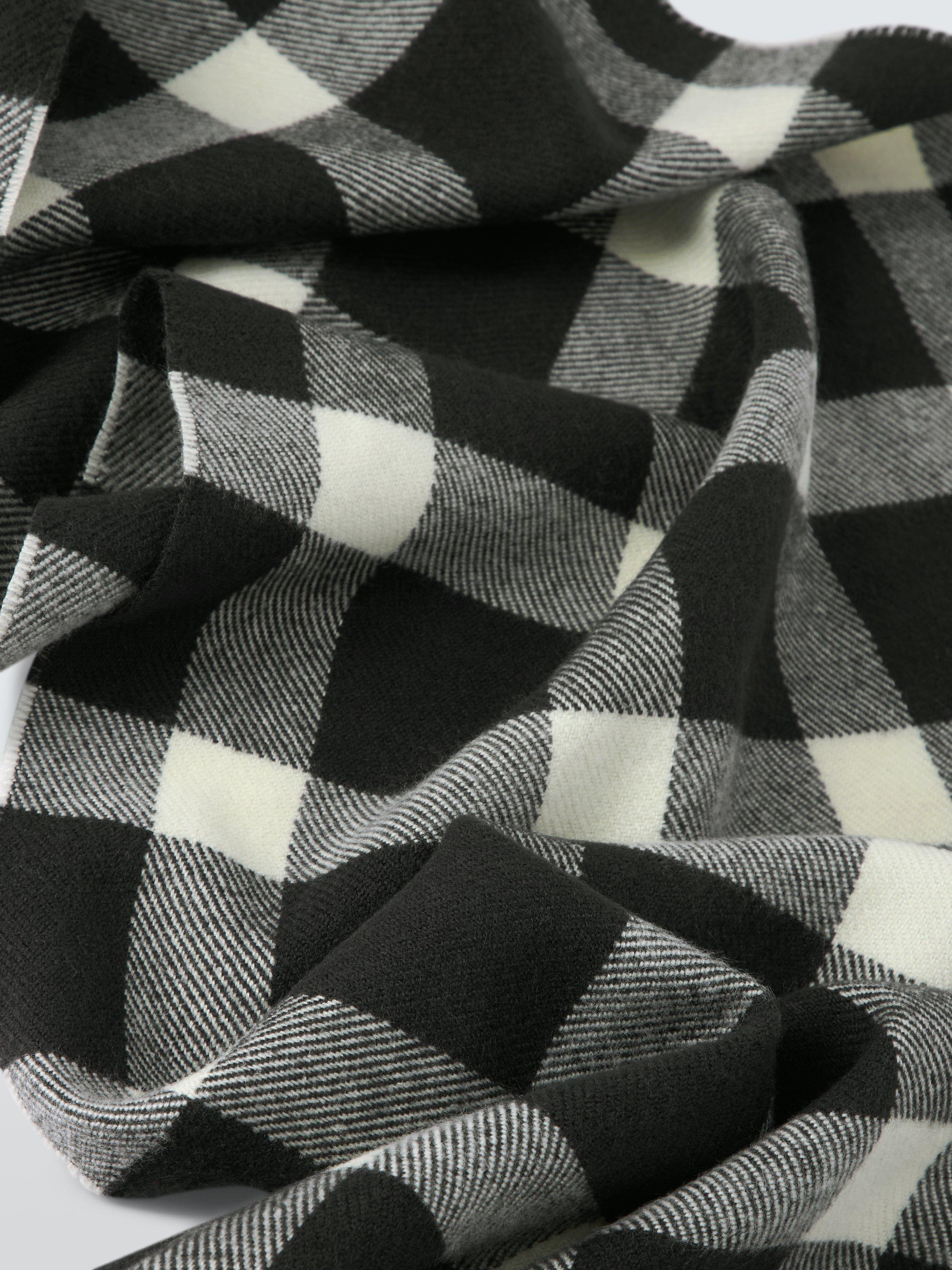 Product image 3 of 5, which shows John Lewis ANYDAY Twill Scarf, Black/White