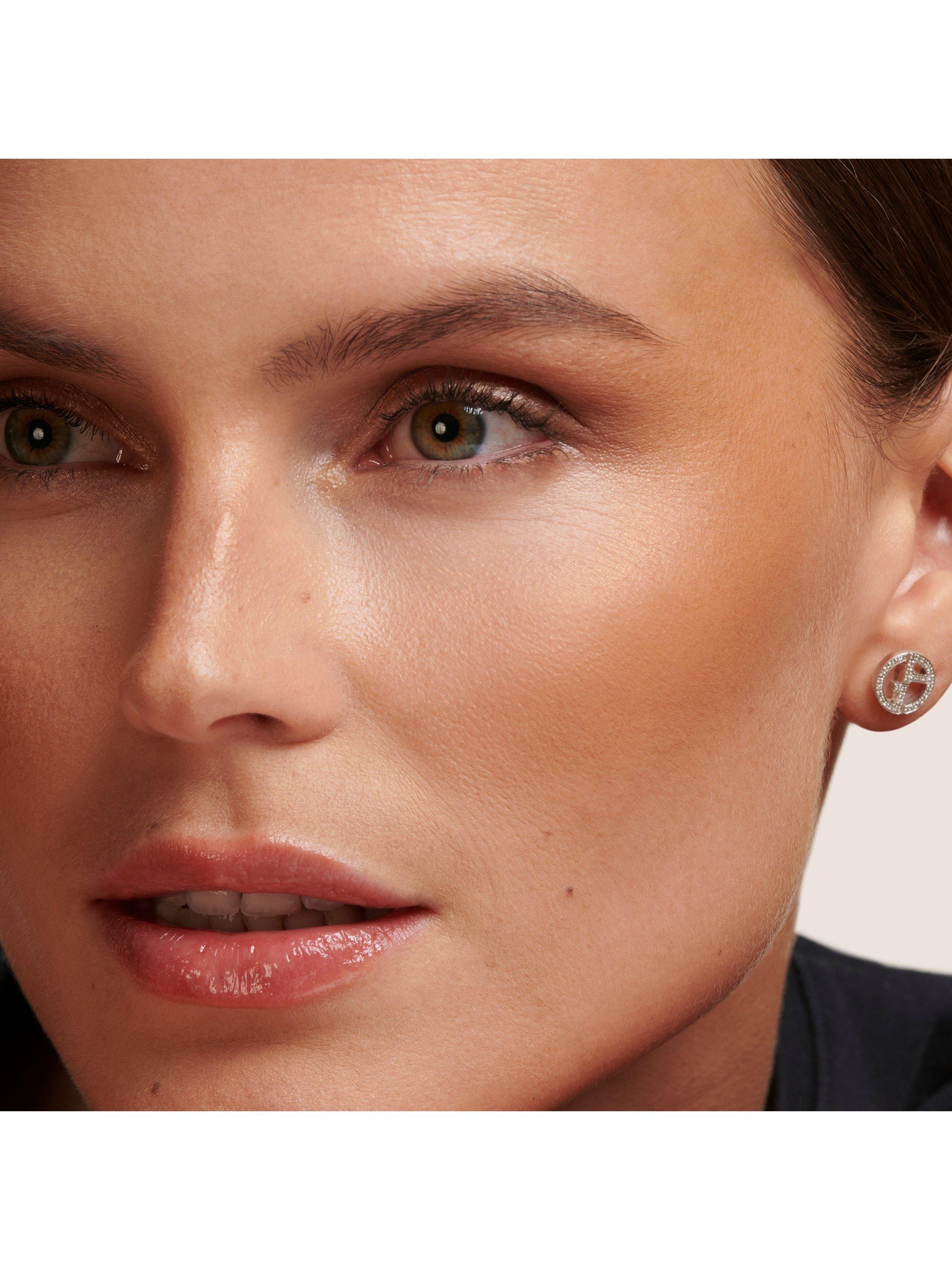 Product image 4 of 7, which shows Giorgio Armani Luminous Silk Sunlit Creamy Bronzing Powder, 100