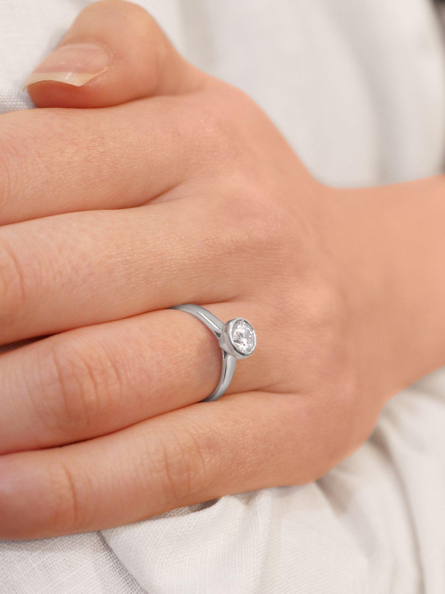 Product image 6 of 7, which shows Milton & Humble Jewellery Second Hand Platinum Diamond Engagement Ring