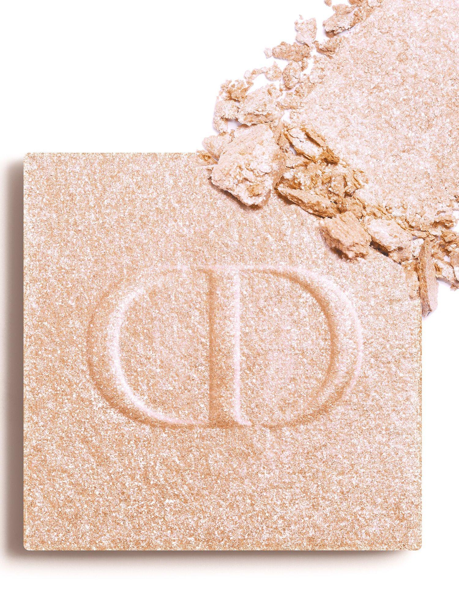 Product image 4 of 6, which shows DIOR Diorshow Mono Couleur Couture Eyeshadow, 633 Coral Look Glitter