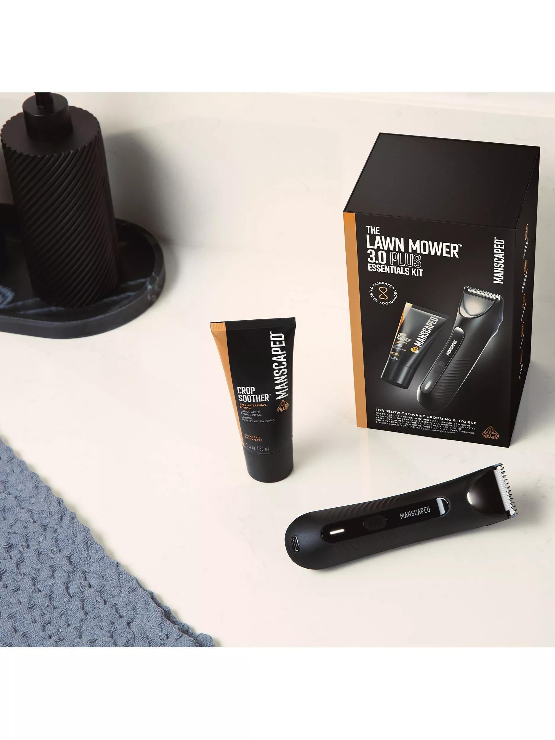 The Lawn Mower 3.0 Plus Essentials Kit Electric Body Hair Trimmer Shaving Set Black