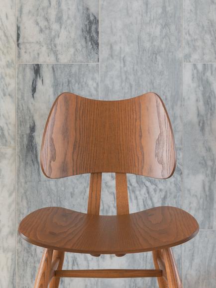 Ercol Butterfly Chair, Original Ash - view 2, 