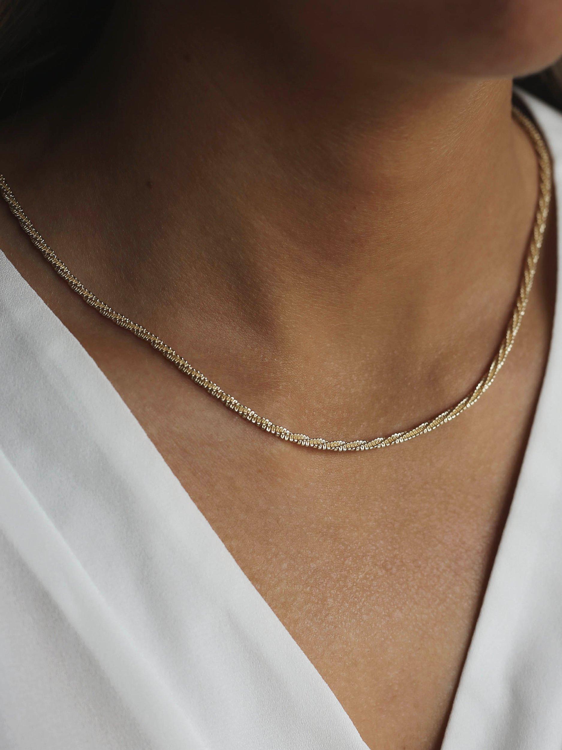 Product image 2 of 5, which shows Tutti & Co True Twist Chain Necklace, Gold