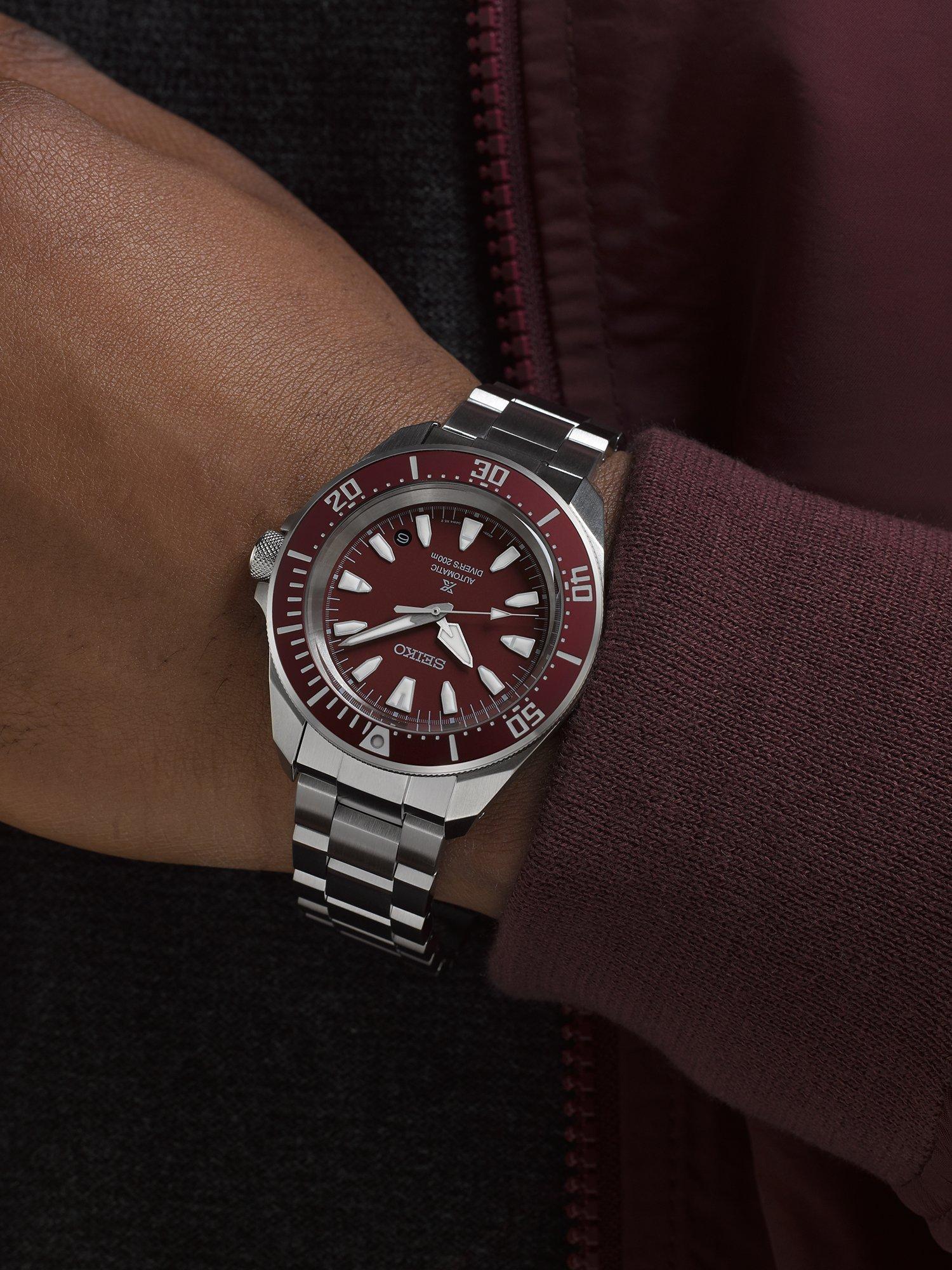 Product image 6 of 6, which shows Seiko Men's Prospex 4R Shog-urai Diver Bracelet Strap Watch, Red SRPL11K1