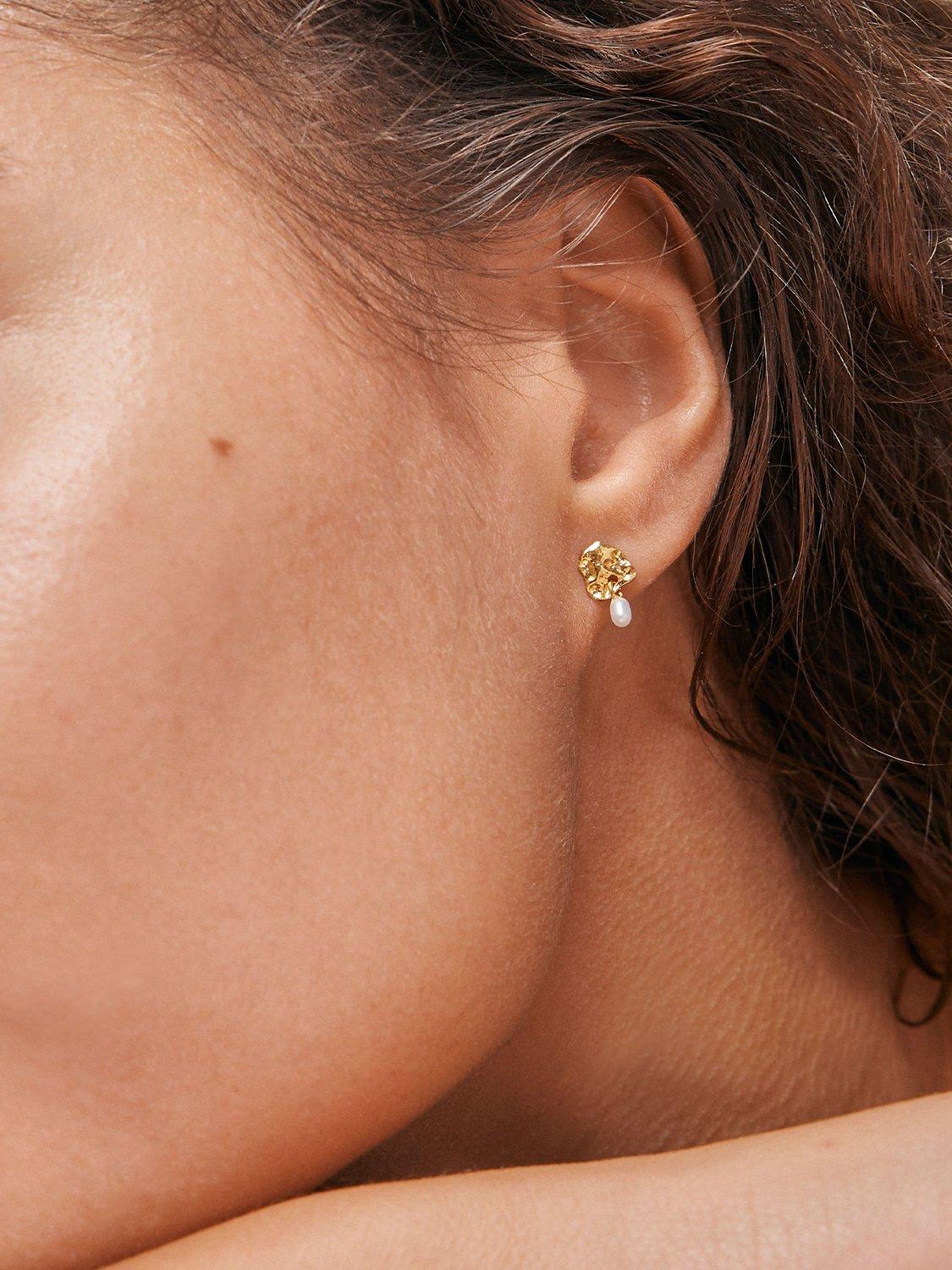 Product image 2 of 4, which shows ENAMEL Copenhagen Mio Pearl Stud Earrings, Gold