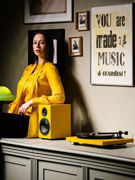 Pro-Ject Colourful Audio System with Debut Carbon EVO Turntable, MaiA S3 Amplifier & Speaker Box 5 S2 Speakers - view 2, Yellow