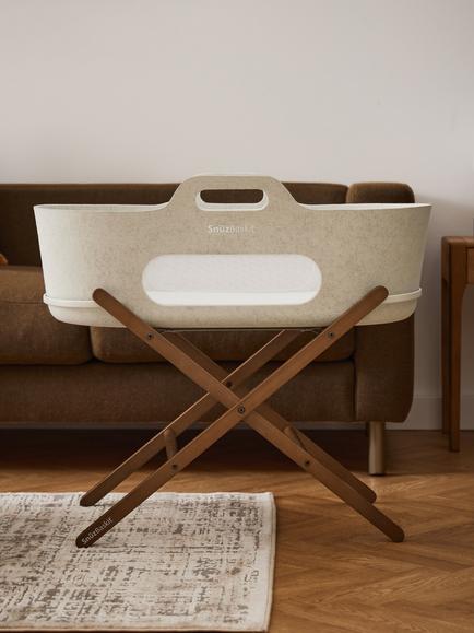 Snüz SnüzBaskit Moses Basket and Stand, Barley/Walnut
