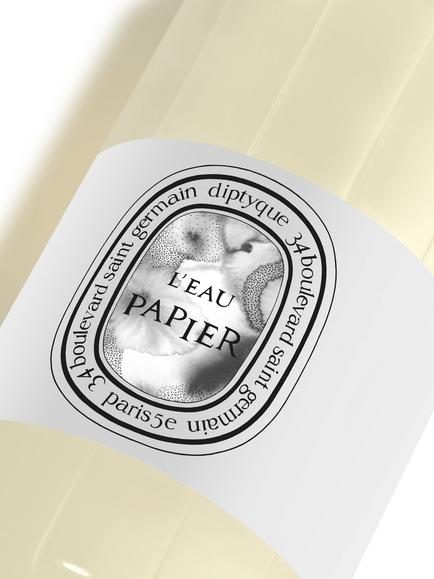 Diptyque  L'Eau Papier Scented Cleansing Hand & Body Gel, 200ml - view 2, 