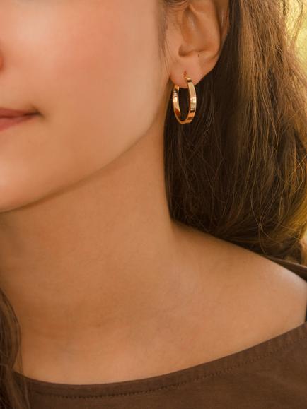 IBB 18ct Yellow Gold Rectangular Tube Hoop Creole Earrings, Gold - view 2, Gold