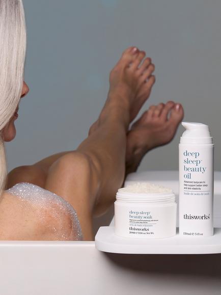 This Works Deep Sleep Beauty Soak, 200g - view 2, 