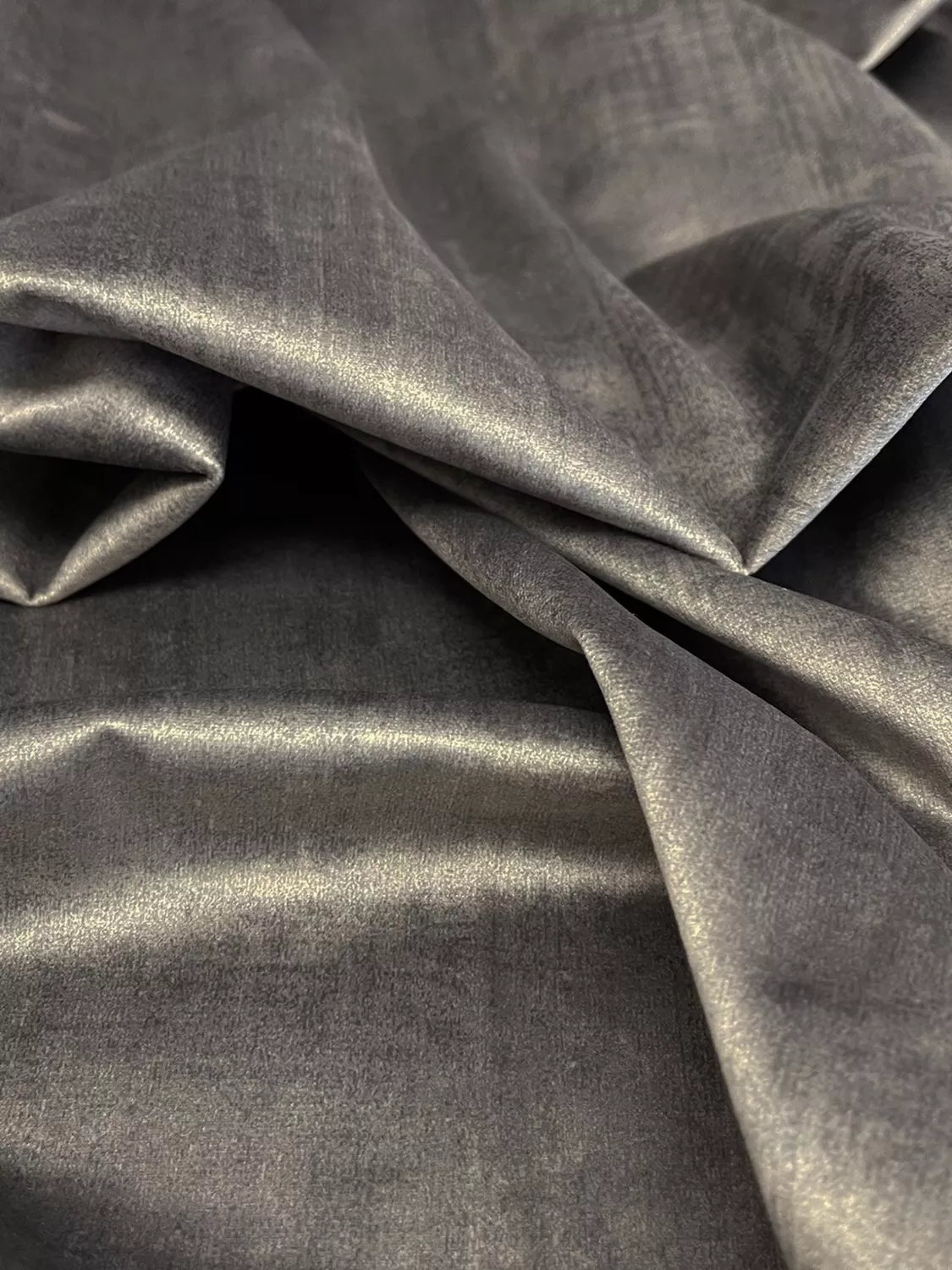 Carousel image, index 2