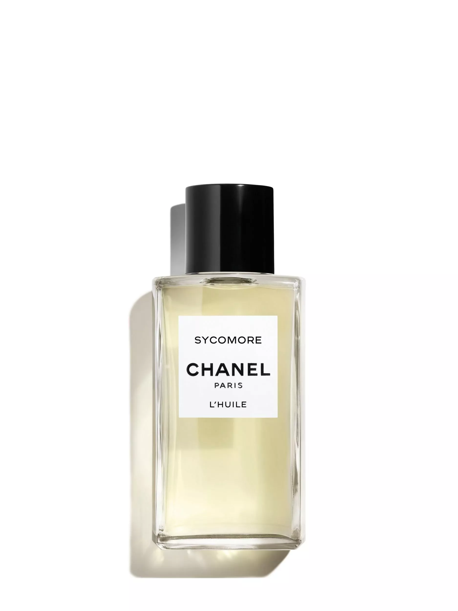 Chanel Paris store Biarrtiz - Les Exclusif