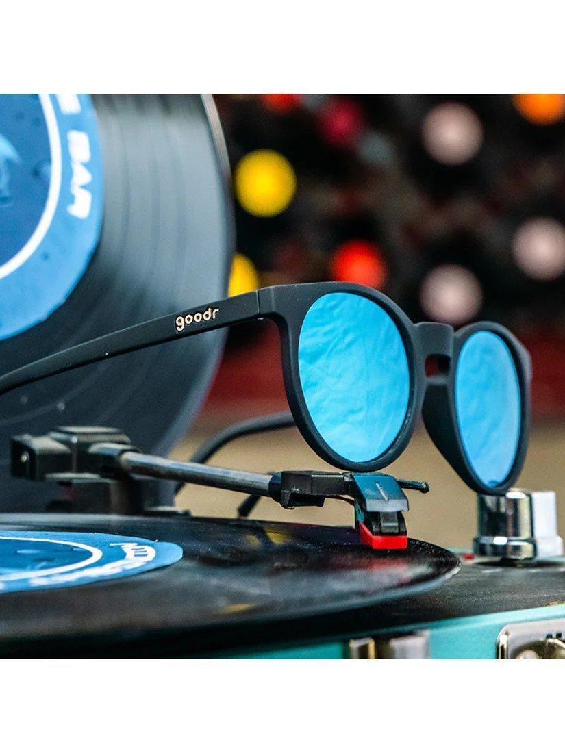Product image 3 of 5, which shows goodr Unisex Circle G Ramble at Circle Bar Sunglasses, Black