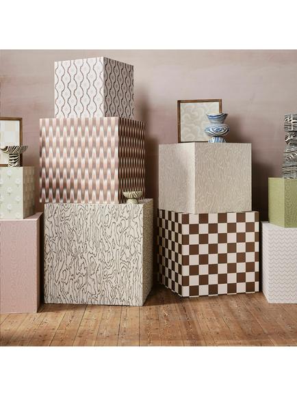 Henry Holland X Harlequin Edenfield Wallpaper - view 2, Chocolate