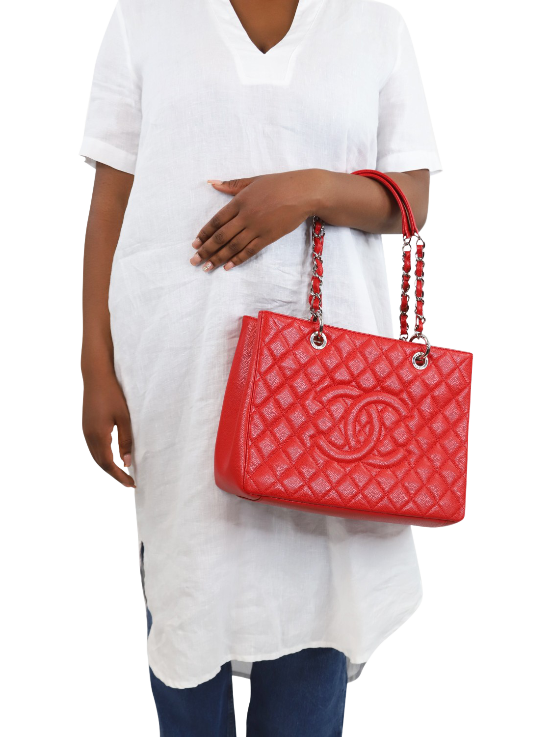 Product image 2 of 9, which shows Pre-loved CHANEL 2013-2014 Caviar Leather Diamond Quilted GST Bag, Red