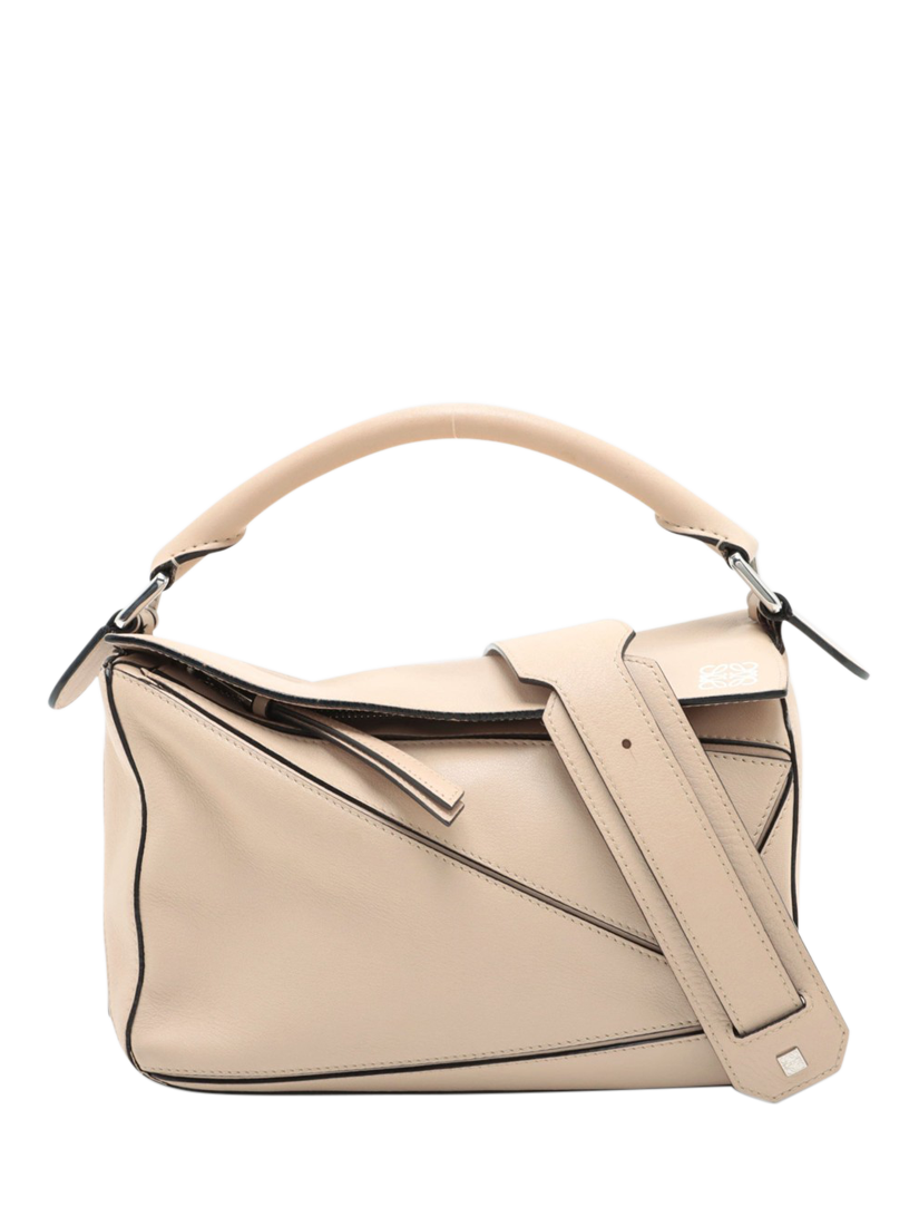 Pre owned loewe puzzle bag hotsell