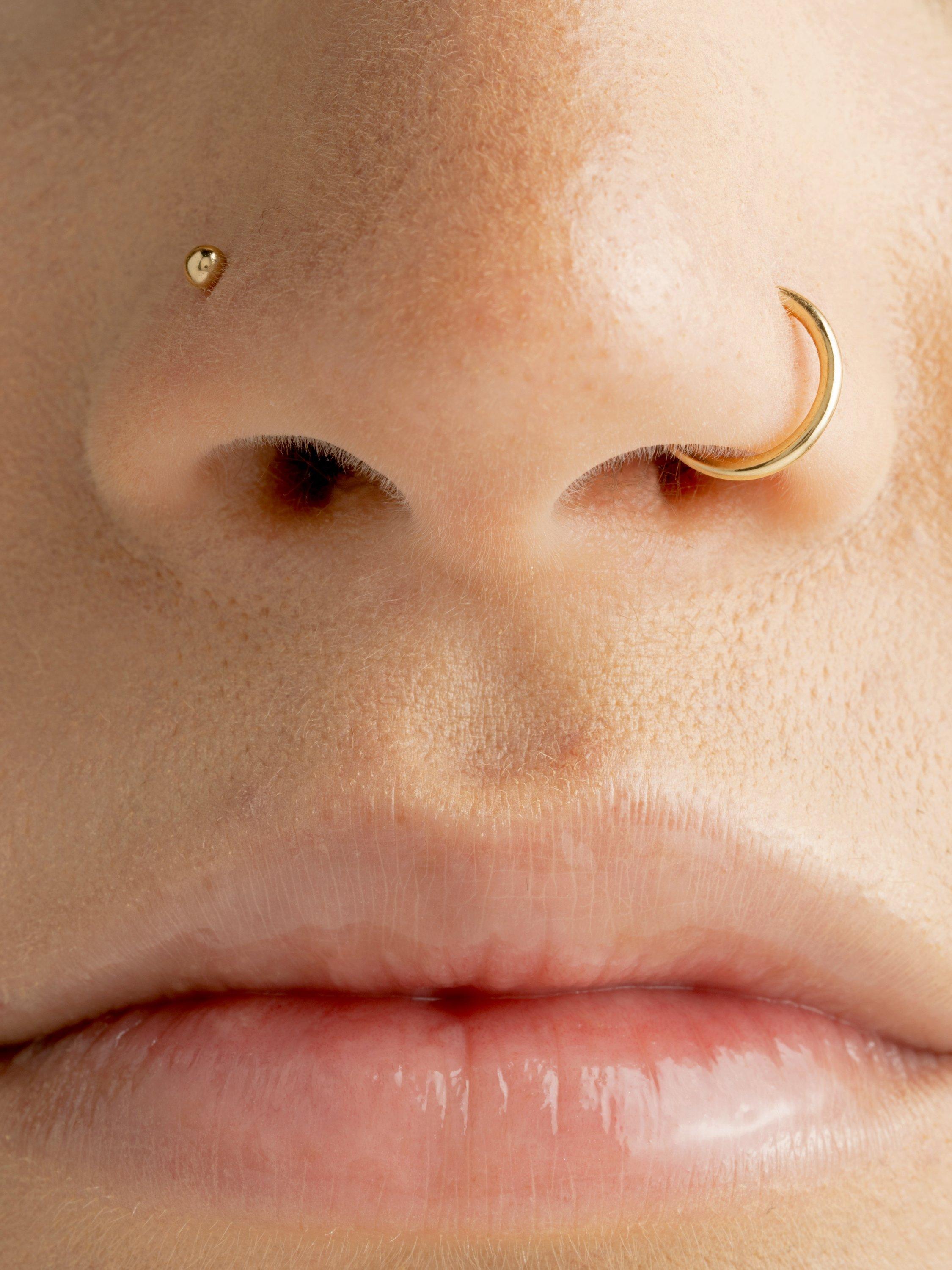 Product image 2 of 3, which shows Tish Lyon Eve 9ct Gold Plain Hoop Earring, Single, 7mm, Gold
