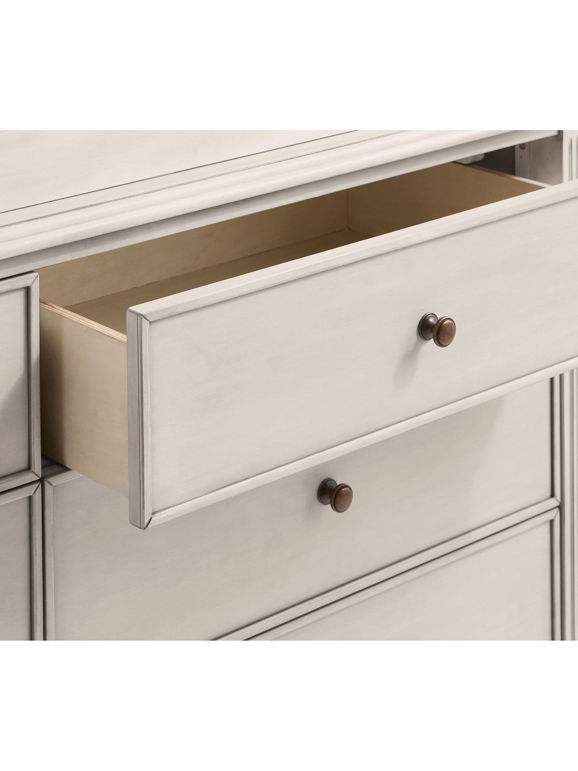 Pottery Barn Kids Harlow Nursery 6 Drawer Wood Chest of Drawers with