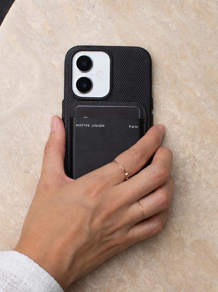 Native Union (Re)Classic Case for iPhone 16 - view 2, Black