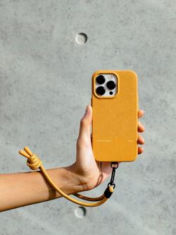 Native Union (Re)Classic Case for iPhone 16 - view 2, Kraft