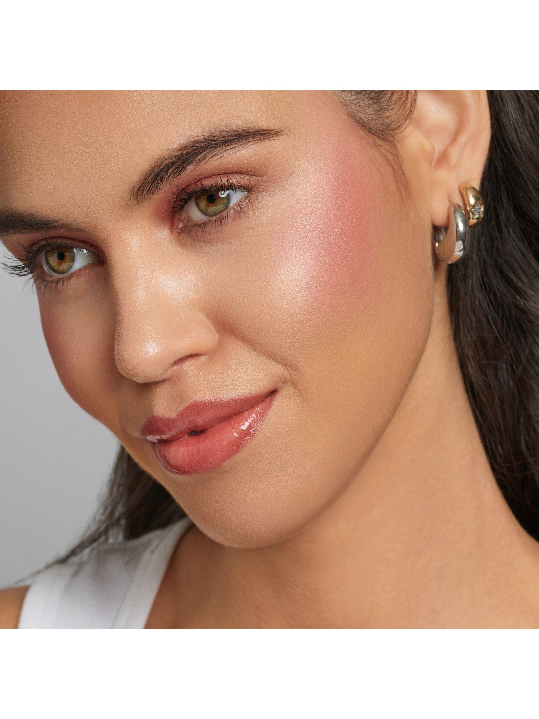 Product image 4 of 7, which shows BY TERRY Starlight Glow CC Highlighter, 2. Fairy Flirt