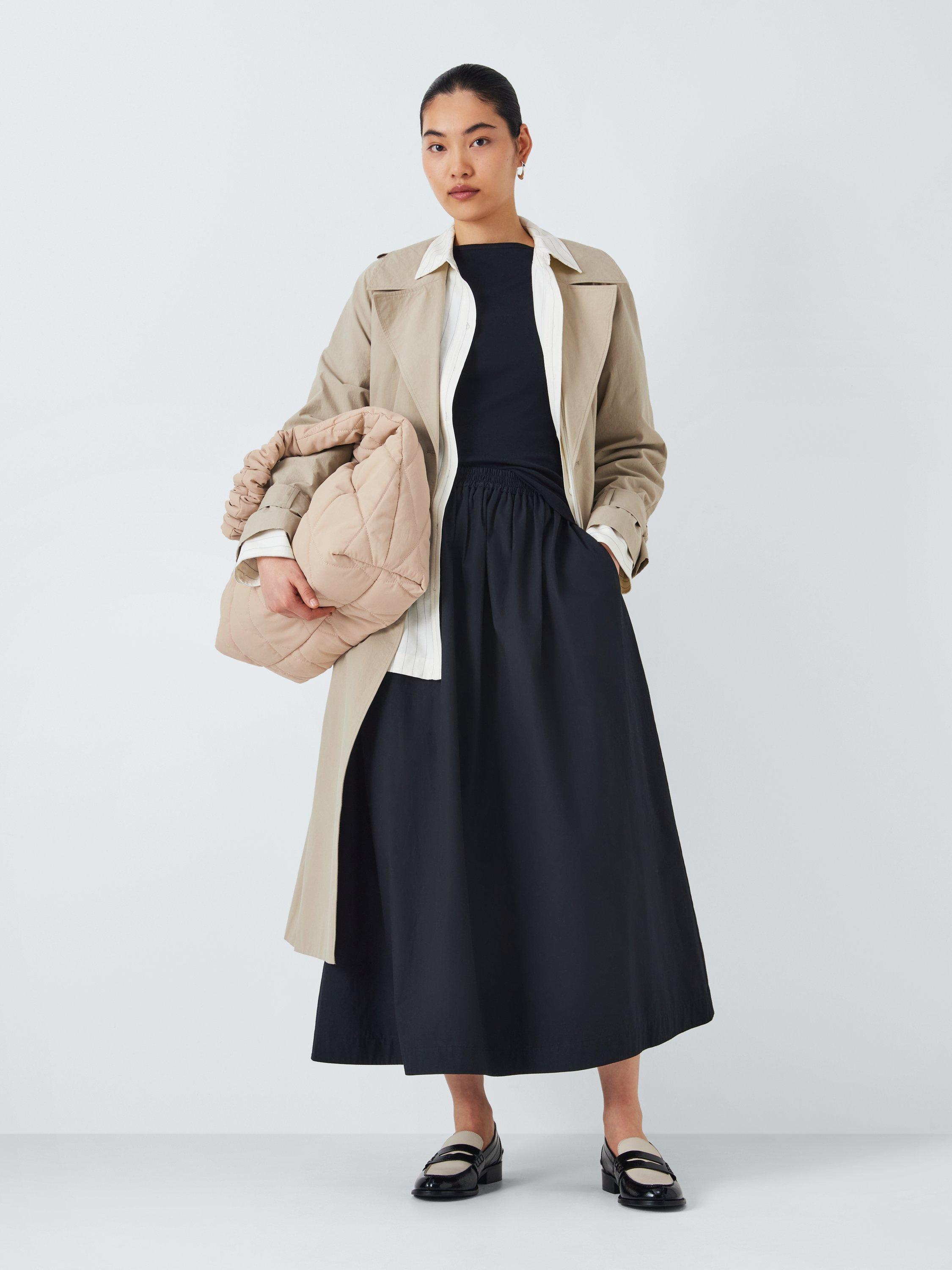 Product image 6 of 6, which shows John Lewis ANYDAY Quilted Trapeze Hobo Bag, Off White