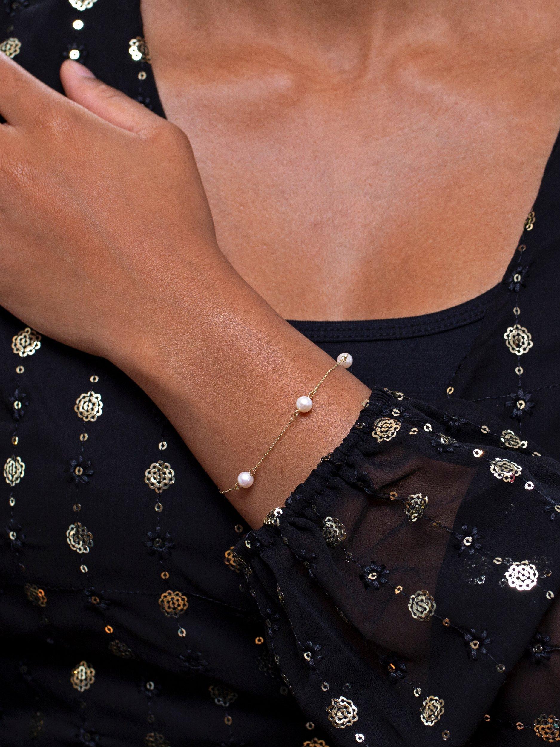 Product image 4 of 5, which shows IBB 9ct Gold Pearl Station Bracelet, Gold