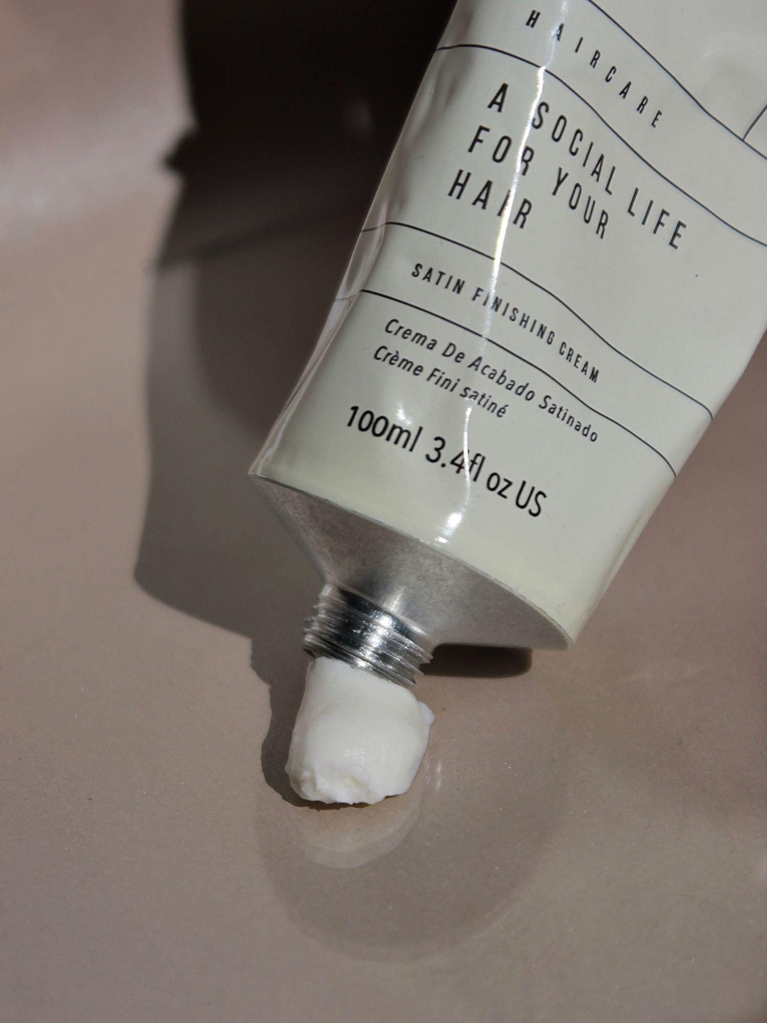 Product image 4 of 6, which shows Larry King A Social Life For Hair Satin Finishing Cream, 30ml
