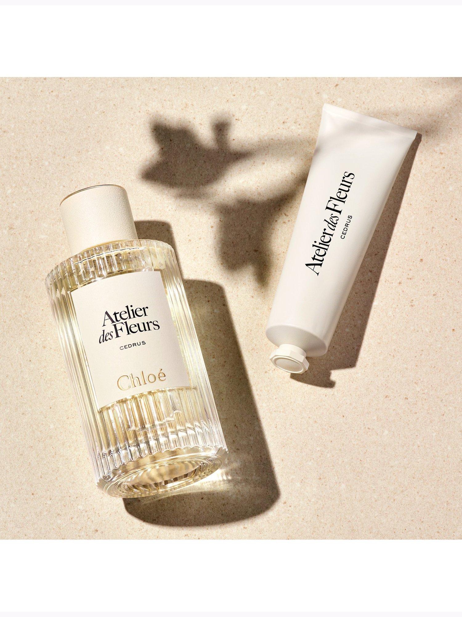 Product image 6 of 8, which shows Chloé Atelier des Fleurs Santalum Hand Cream, 50ml