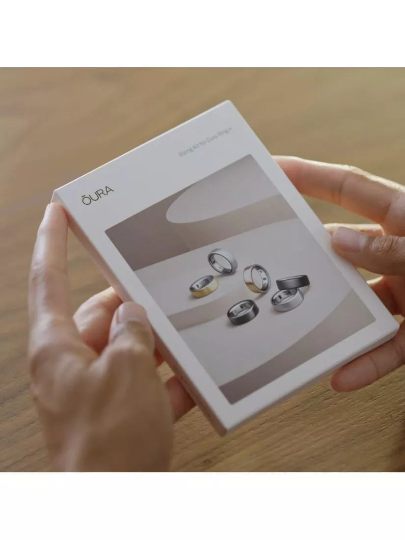 OURA Ring 4 - Gold - Misura 8 - Smart Ring | Provalo con il kit di misurazione Ring 4 | Indossabile per monitorare il sonno - Frequenza cardiaca - Fitness - Batteria fino a 8 giorni