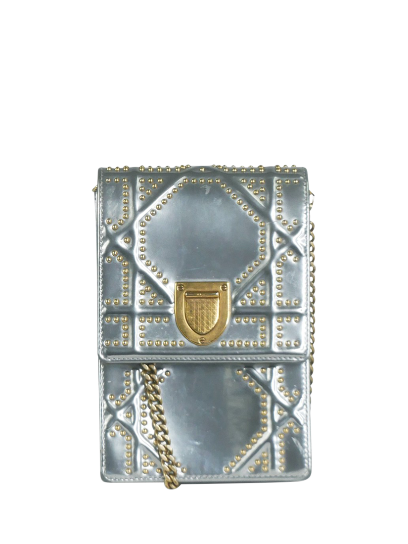 Pre loved Christian Dior 2018 Diorrama Studded Vertical Flap Pouch Cross Body Bag Silver