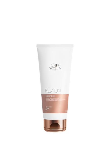 Wella Professionals Fusion Intense Repair Conditioner for Dry and Damaged Hair and Protection Against Breakage, 200ml, 