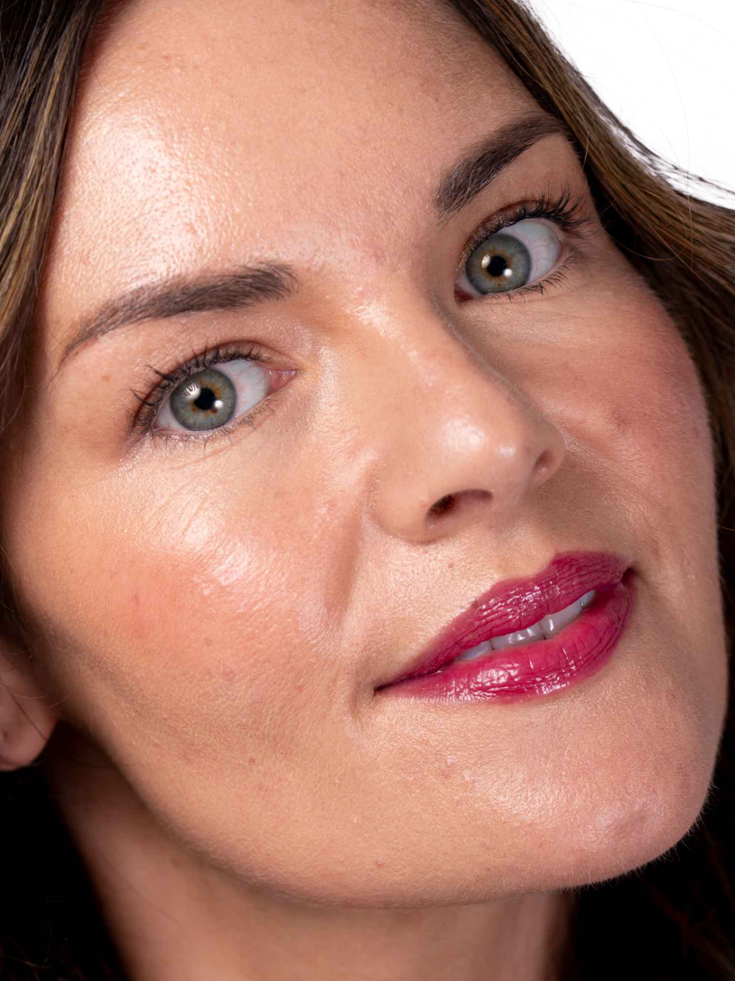 Product image 4 of 5, which shows Trinny London Lip Glow Lipgloss, Freya