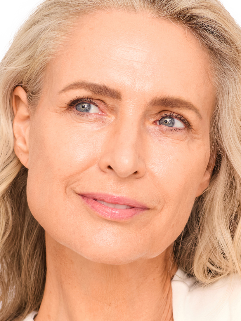 Product image 6 of 7, which shows Trinny London BFF SPF 30 Cream Skin Perfector, Light/Medium