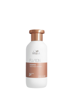 Wella Professionals Fusion Intense Repair Shampoo for Dry and Damaged Hair and Protection Against Breakage, 250ml, 