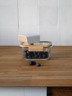 Pebbly Electronic Vacuum Seal Pump - view 2, White/Peach