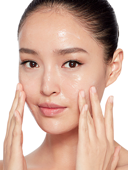 Charlotte Tilbury Multi-Miracle Glow Cleanser, Mask & Balm, 100ml - view 2, 