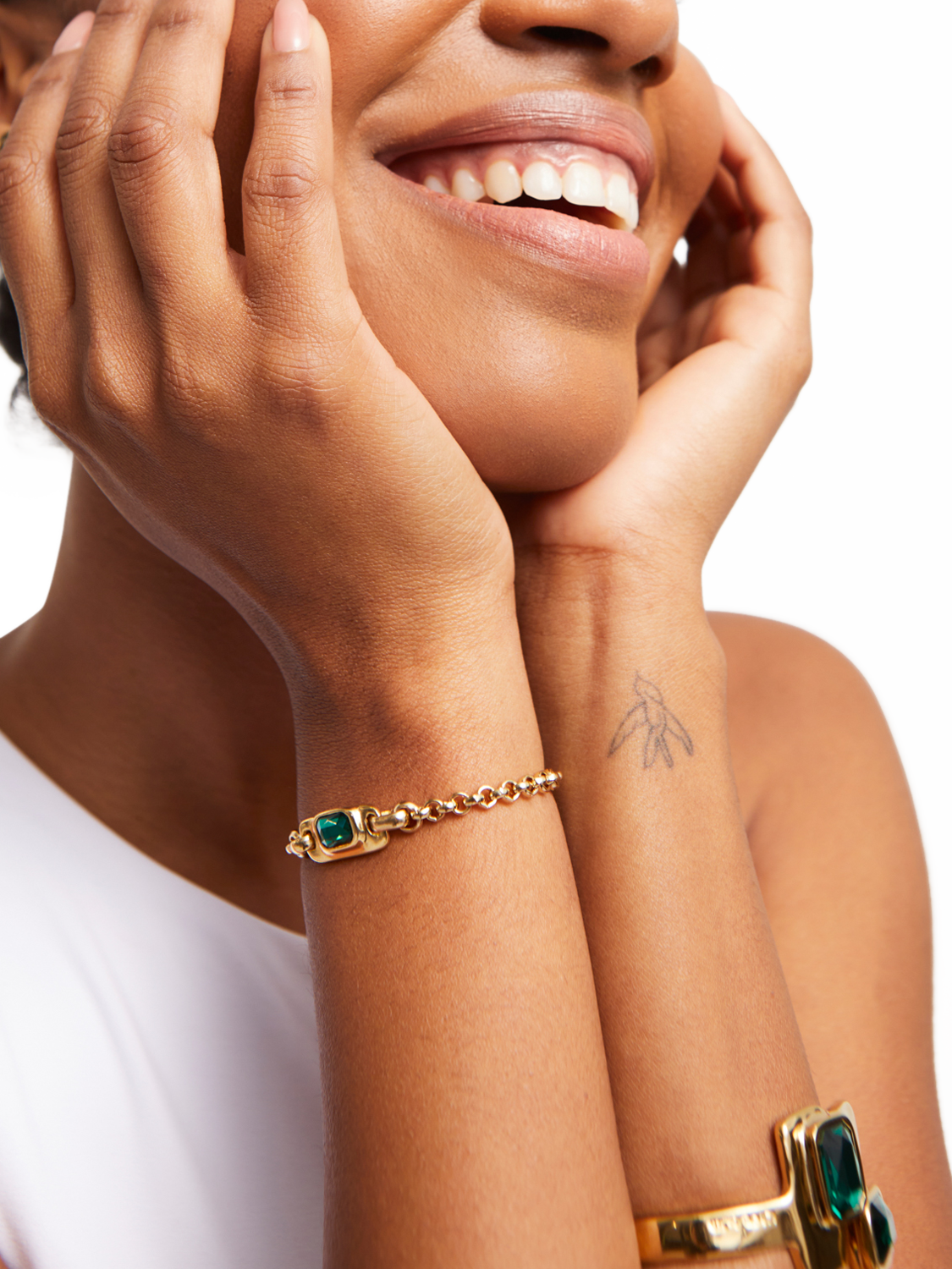 Product image 2 of 5, which shows UNOde50 Art Crystal Bracelet, Gold