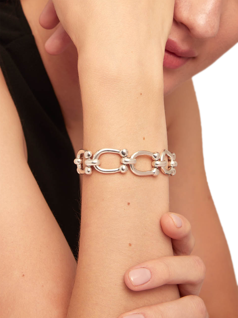 Product image 2 of 5, which shows UNOde50 Youthful Collection Medium Link Chain Bracelet, Silver