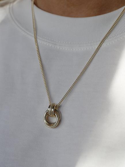 Tutti Fuse Interlocking Pendant Necklace, Gold - view 2, Gold