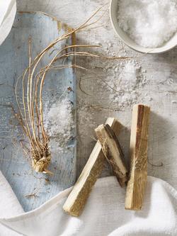 The White Company Sea Salt Home Fragrance Gift Set - view 2, 